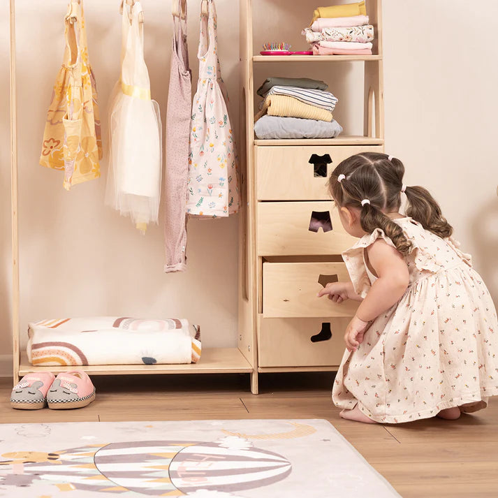 Montessori Dresser